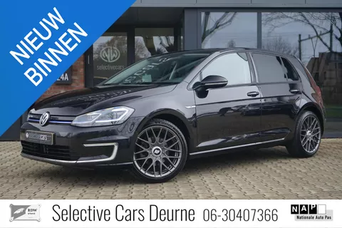 Volkswagen e-Golf , 7.5 Facelift, Leder, Camera, 18'' Rotiform, DAB+, Cruise.