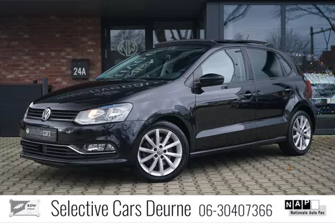 Volkswagen Polo 1.2 TSI First Edition , Pano, Trekhaak, ACC, PDC, Nieuw OH.