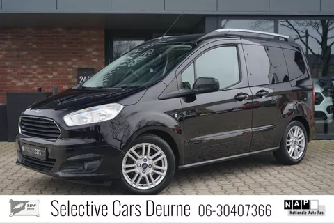Ford Tourneo Courier 1.0 EcoBoost 75kW Titanium , 5-zitter, Trekhaak, 1e eigenaar.