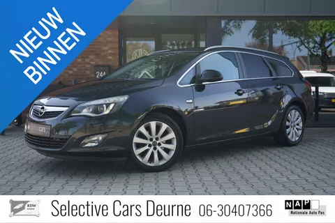 Opel Astra Sports Tourer 1.4 Turbo Sport ,Cruise, Parkeersensoren, Sport