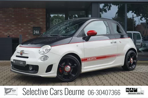 Abarth 500C 1.4 T-Jet Estetico , 2-tone, Schaalstoelen, Interscope Surround, Cabrio, Navi, PDC.