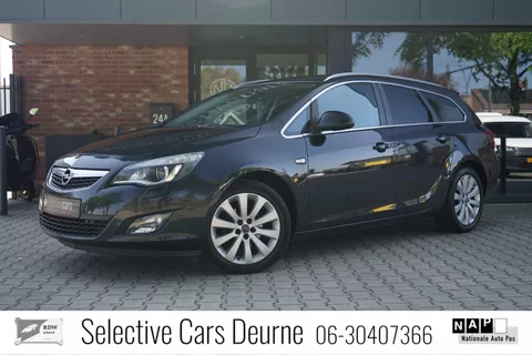 Opel Astra Sports Tourer 1.4 Turbo Sport ,Cruise, Parkeersensoren, Sport